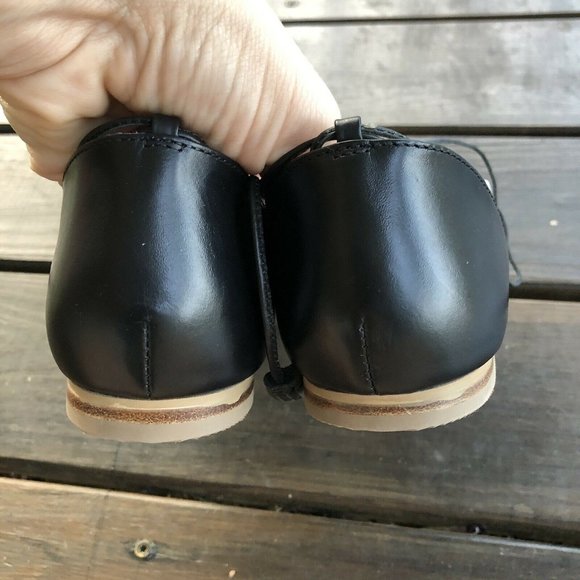 Boden Florence Ankle-tie Black Pointed Toe Flats - Picture 5 of 10